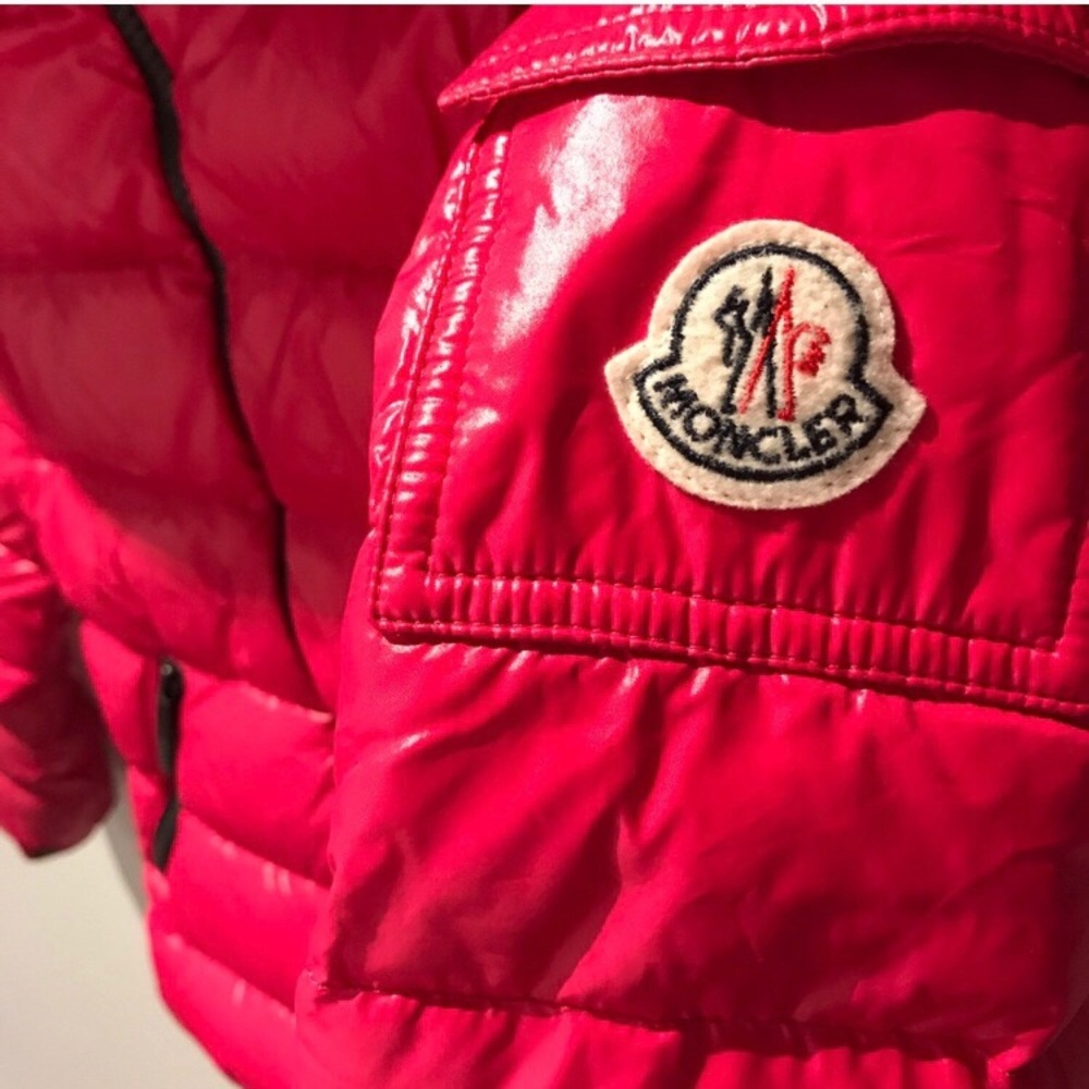 Moncler girls pink puffer jacket size 10 - Picture 2 of 5